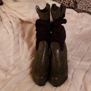 Muk Luks Wedged Boots